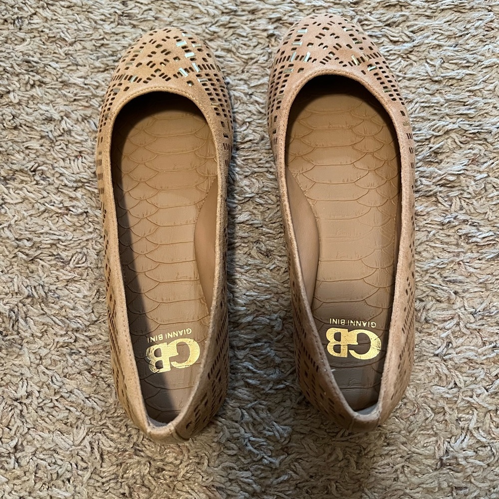 Gianni Bini Beige Laser-Cut Slip-On Flats